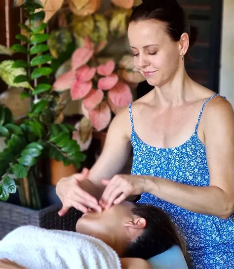 massage a domicile nimes|Massage, Head spa & Kobido 